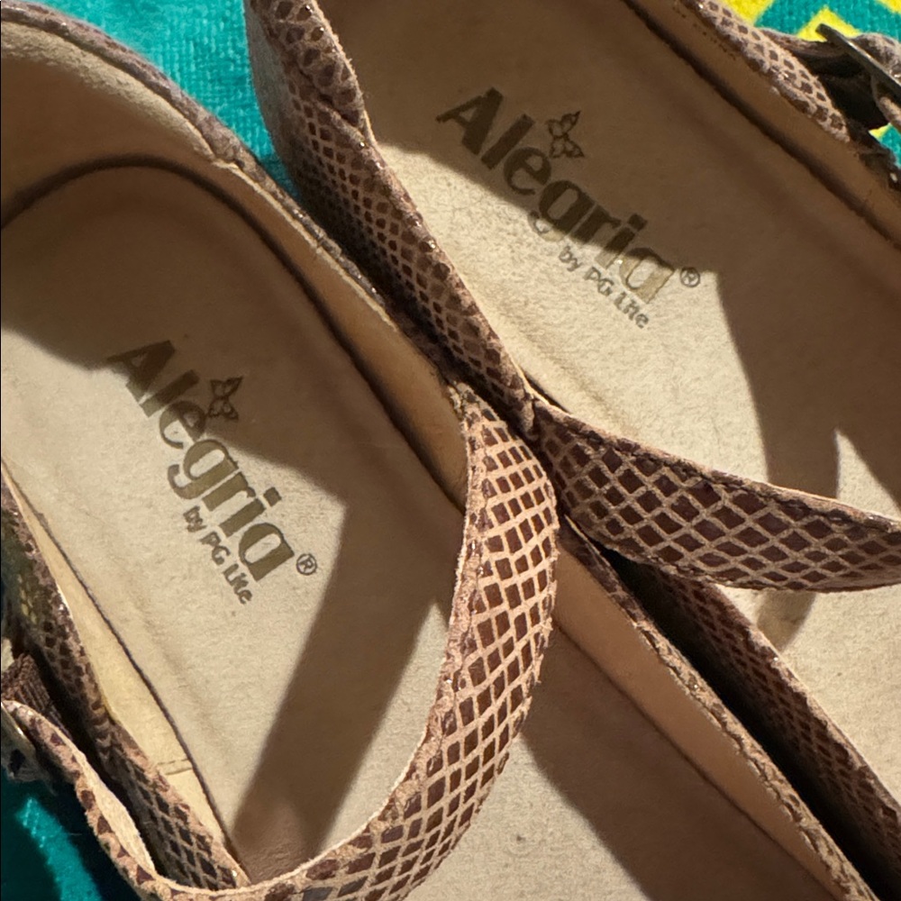 Alegria 42 Mary Jane Heels - Picture 2 of 8